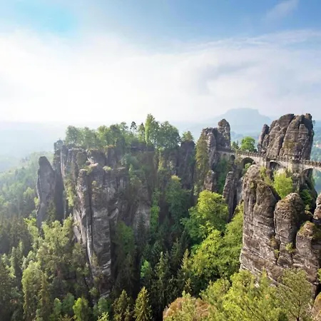 In With Sauna Ferienhaus Jiřetín pod Jedlovou