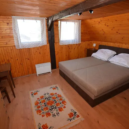 In With Sauna Jiřetín pod Jedlovou